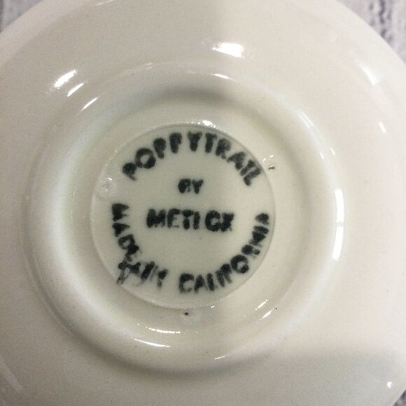 Vintage Metlox Pottery Poppytrail Peach Blossom 4” Appetizer Plates (3 total). - Picture 4 of 6